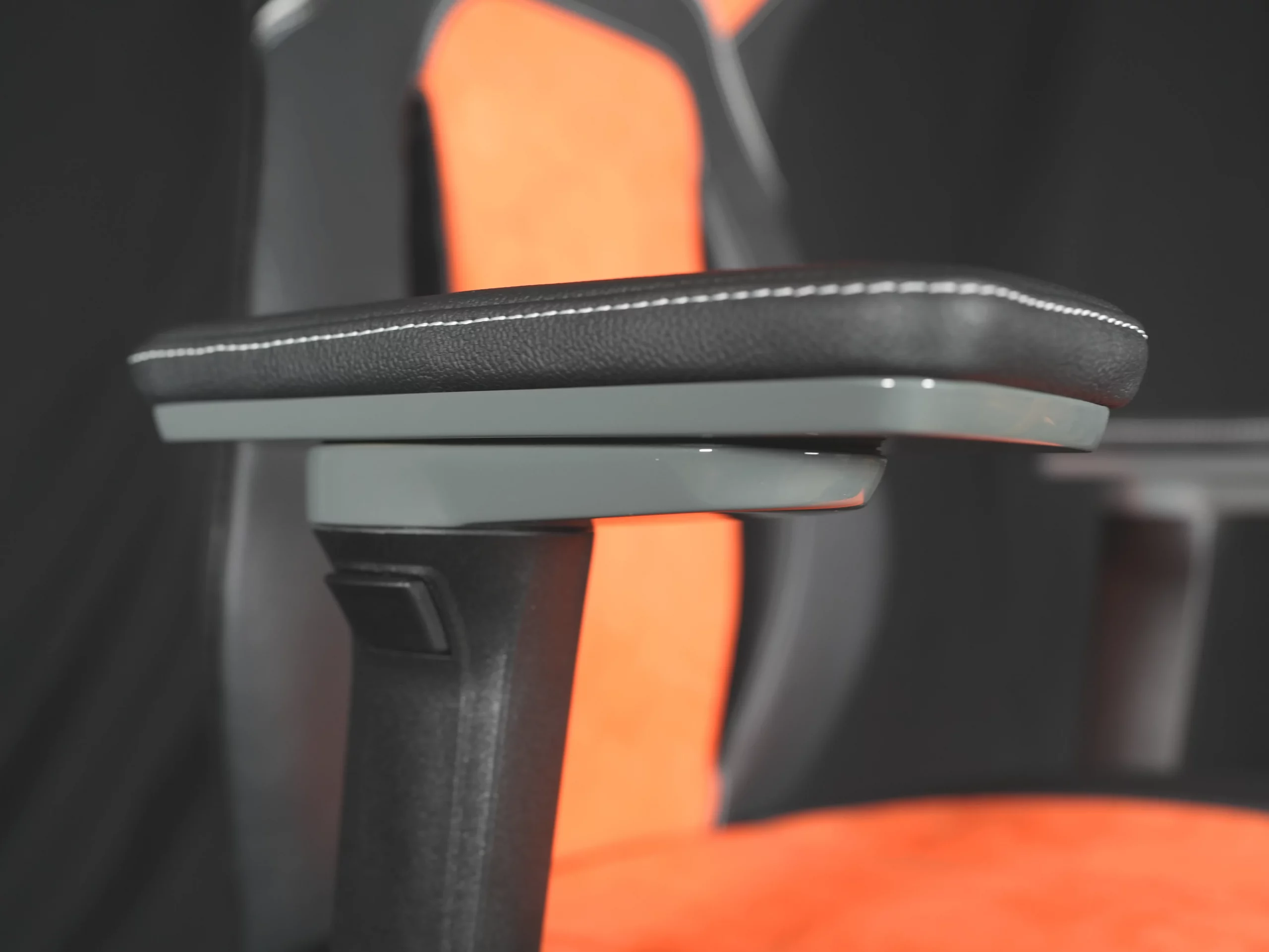 Bespoke Fiberseats One in orange and black