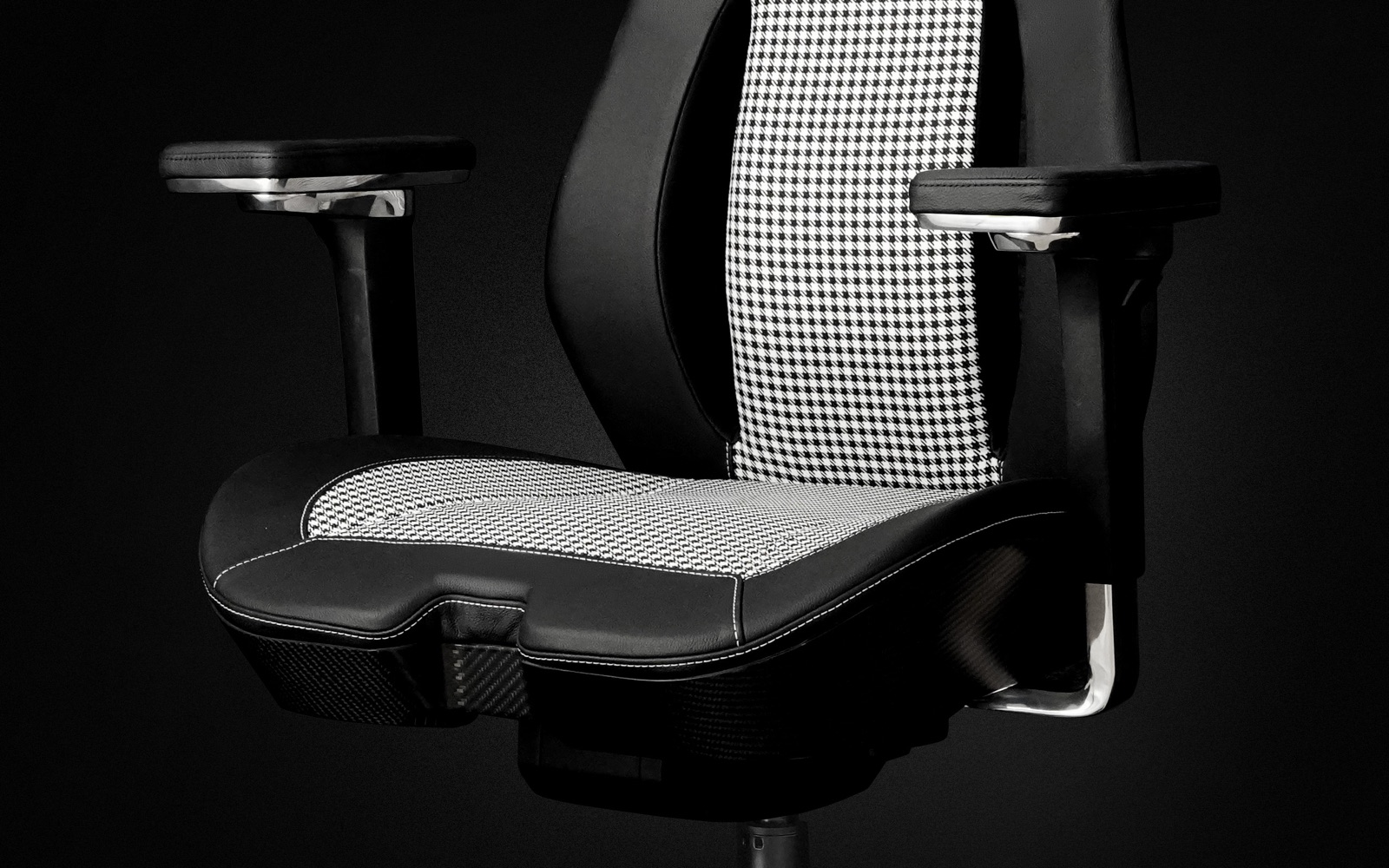 Fiberseats One Classic Racing Edition full front view